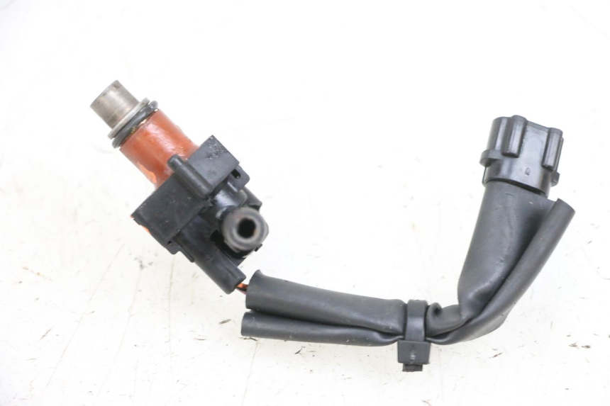 photo de INYECTOR YAMAHA XMAX X-MAX 125 (2006 - 2009) - Detalle de la pieza
