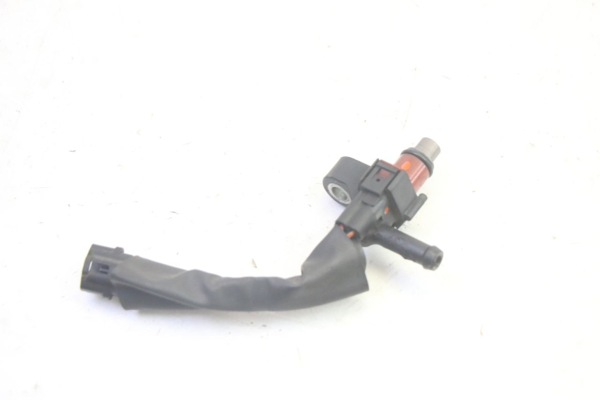photo de INYECTOR YAMAHA XMAX X-MAX 125 (2006 - 2009) - Primer plano técnico