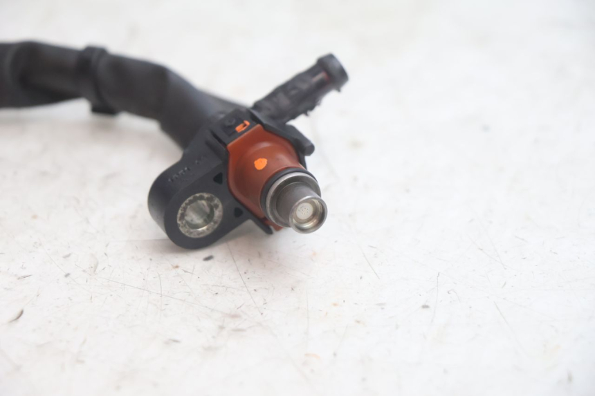 photo de INYECTOR YAMAHA X-MAX XMAX 125 (2010 - 2013) - Otra perspectiva