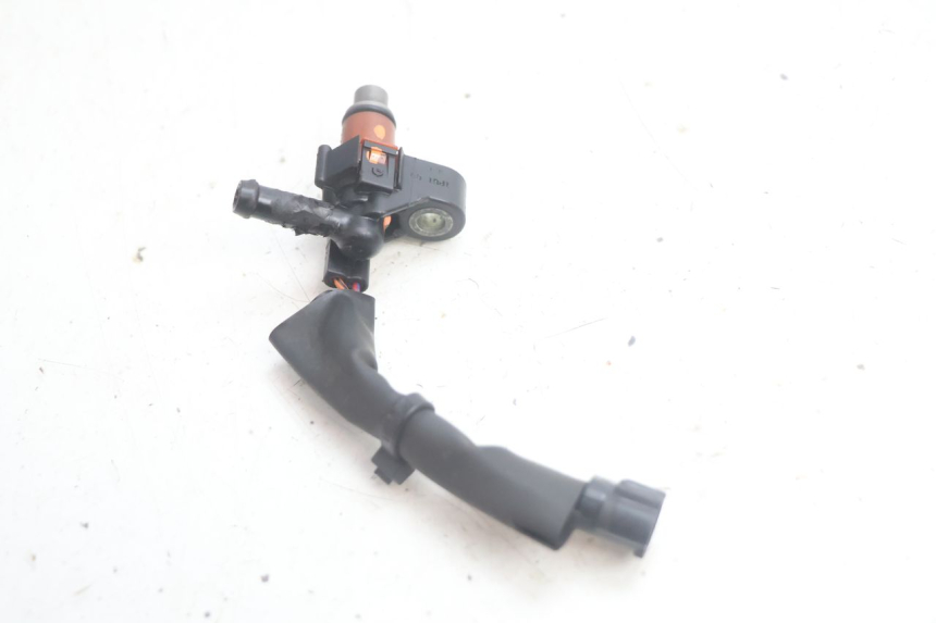 photo de INYECTOR YAMAHA X-MAX XMAX 125 (2010 - 2013) - Primer plano técnico