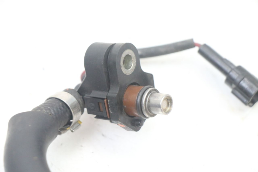 photo de INYECTOR YAMAHA X-MAX XMAX ABS 250 (2010 - 2014) - Primer plano técnico