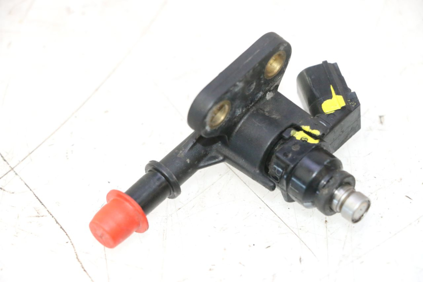 photo de INYECTOR PIAGGIO ZIP 4T 50 (2018 - 2020) - Zoom estado de uso