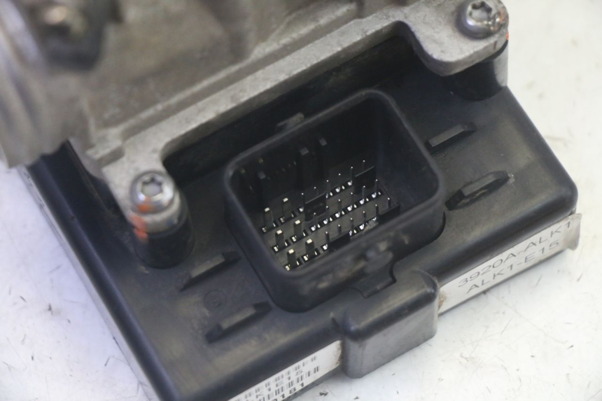 photo de INYECCIÓN KYMCO AGILITY 16+ 4T 50 (2018 - 2023) - Detalle de la pieza