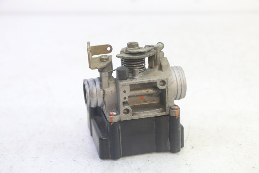 photo de INYECCIÓN KYMCO AGILITY 16+ 4T 50 (2018 - 2023) - Primer plano técnico