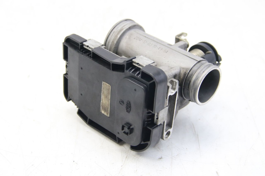 photo de INYECCION PIAGGIO BEVERLY 125 (2010 - 2015) - Primer plano técnico