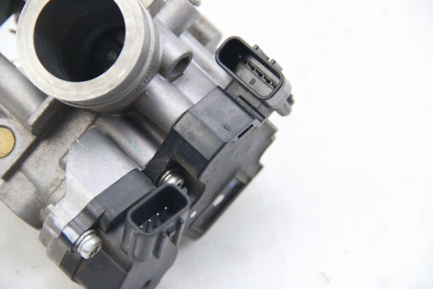 photo de INYECCIÓN YAMAHA BW'S BWS 125 (2010 - 2013) - Primer plano técnico