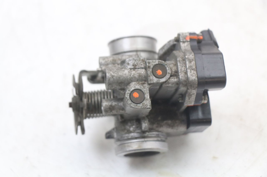 photo de INYECCIÓN YAMAHA BW'S BWS 125 (2010 - 2013) - Primer plano técnico