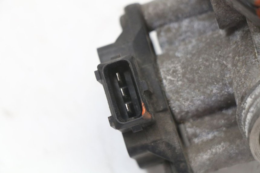 photo de INYECCIÓN BMW C1 125 (2000 - 2003) - Estado de la superficie y material