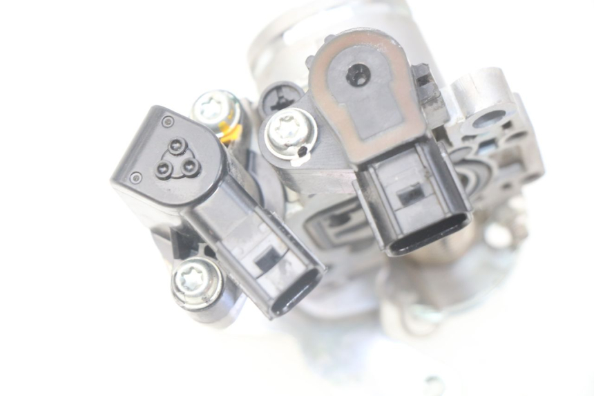 photo de INYECCION HONDA CRF CR-F 125 (2020 - 2021) - Marcados y referencias originales