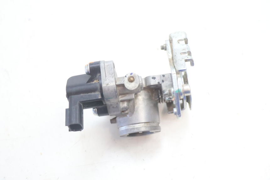 photo de INYECCION HONDA CRF CR-F 125 (2020 - 2021) - Primer plano técnico