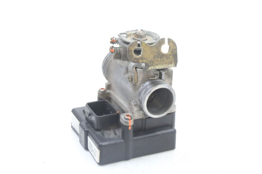 photo de INYECCIÓN KYMCO DINK STREET 125 (2009 - 2014) - Otra perspectiva