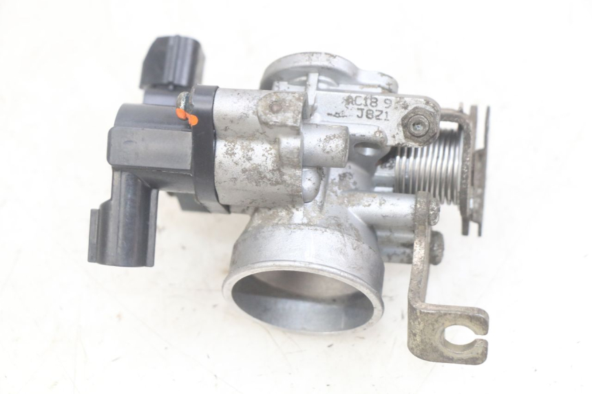 photo de INYECCIÓN PEUGEOT DJANGO 4T 50 (2014 - 2019) - Otra perspectiva