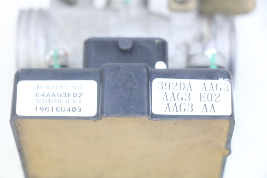 photo de INYECCIÓN KYMCO DOWNTOWN ABS 125 (2015 - 2017) - Otra perspectiva