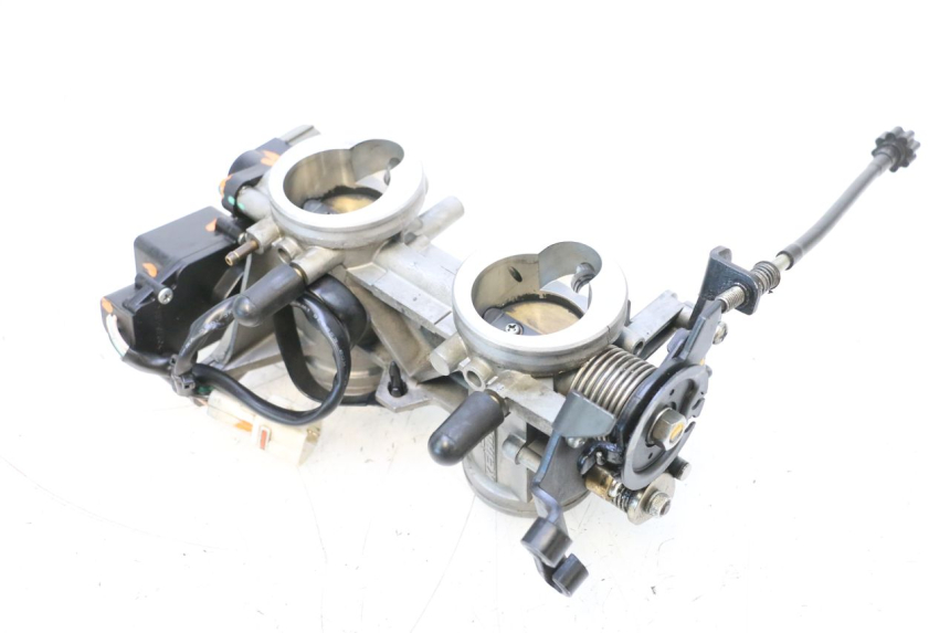 photo de INYECCION KAWASAKI ER-6 ER6 F ABS 650 (2012 - 2016) - Inspección visual detallada