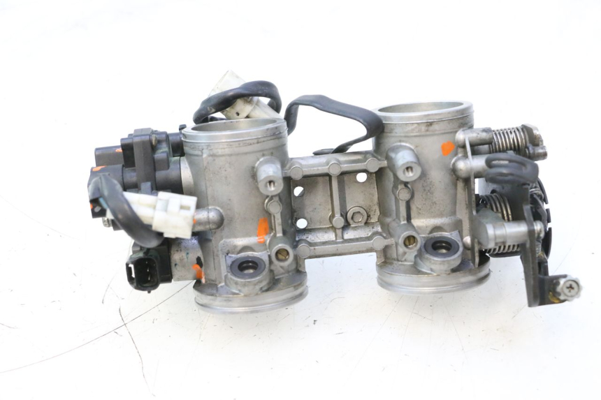 photo de INYECCION KAWASAKI ER-6 ER6 N 650 (2005 - 2009) - Primer plano técnico