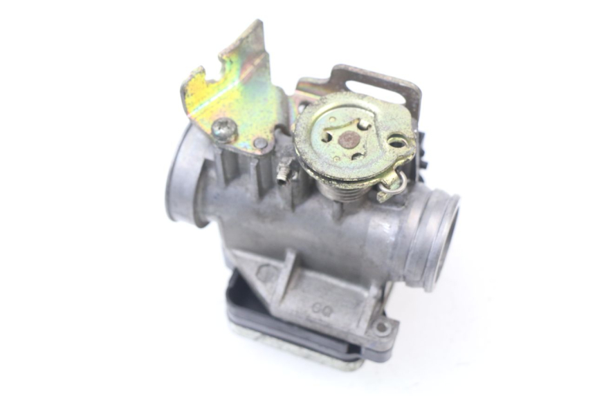 photo de INYECCION HONDA FES PANTHEON 125 (2003 - 2007) - Detalles de los puntos de fijación