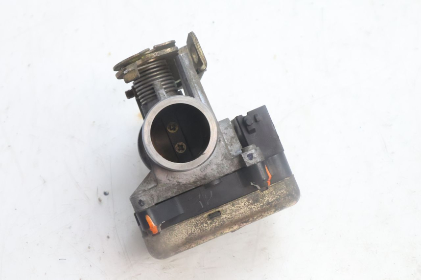 photo de INYECCION HONDA FES PANTHEON 125 (2003 - 2007) - Otra perspectiva