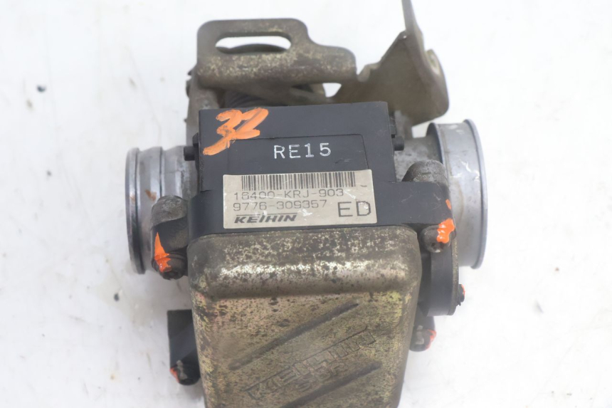 photo de INYECCION HONDA FES PANTHEON 125 (2003 - 2007) - Recambio usado revisado