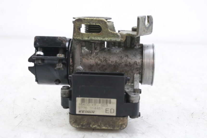 photo de INYECCIÓN HONDA FES S-WING SWING ABS 125 (2007 - 2015) - Estado de la superficie y material