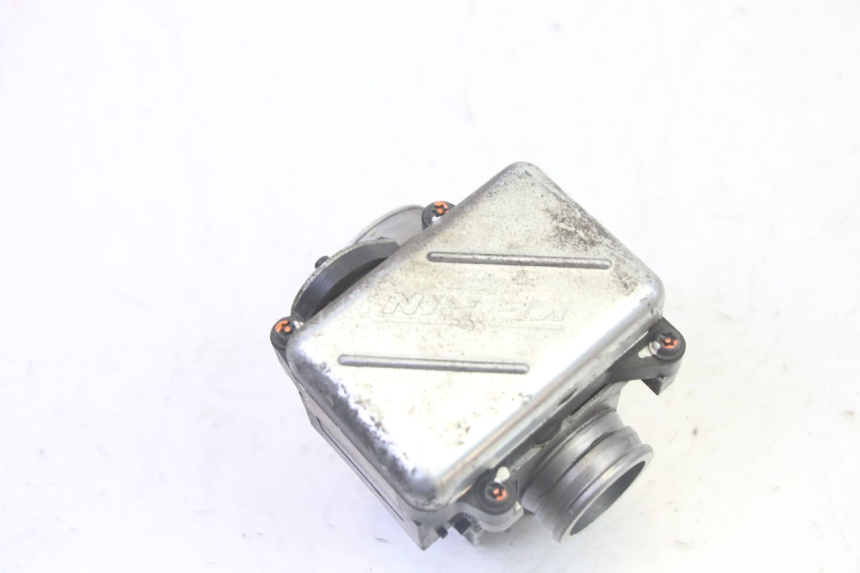 photo de INYECCIÓN HONDA FES S-WING SWING ABS 125 (2007 - 2015) - Detalles de los puntos de fijación