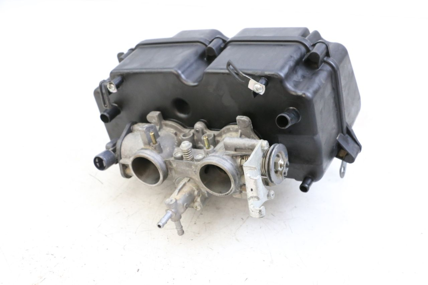 photo de INYECCION HONDA FJS SILVER WING SILVERWING 400 (2005 - 2008) - Primer plano técnico