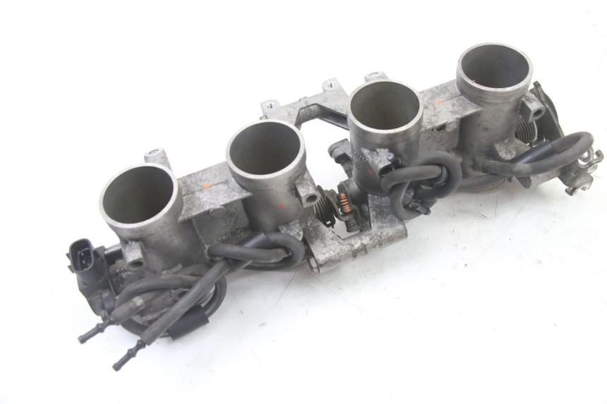 photo de INYECCION YAMAHA FZ6 FAZER S2 600 (2007 - 2011) - Vista general del producto