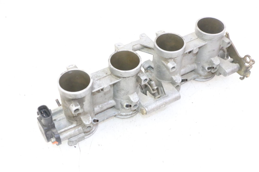 photo de INYECCION YAMAHA FZ6 N FAZER 600 (2004 - 2006) - Otra perspectiva