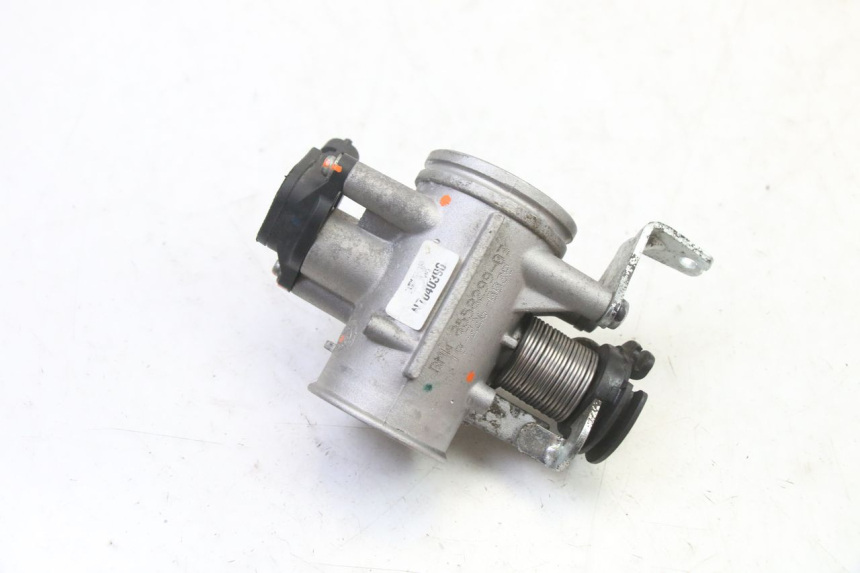 photo de INYECCION BMW G310 R 310 (2016 - 2020) - Zoom estado de uso