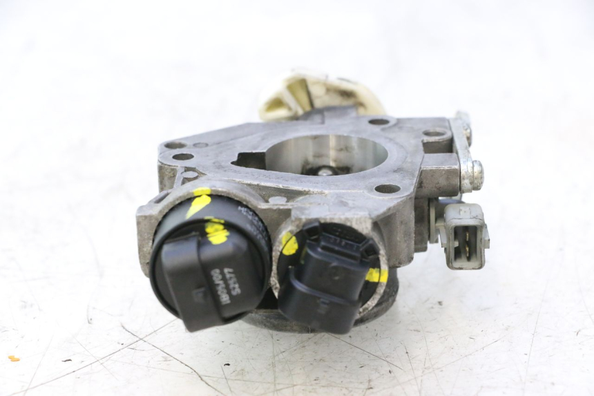 photo de INYECCION GILERA GP 800 (2007 - 2013) - Primer plano técnico