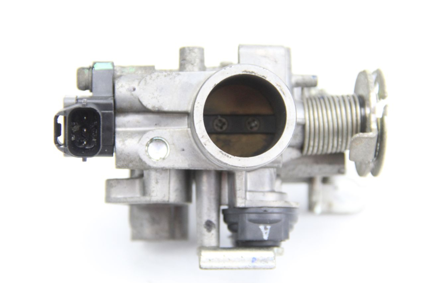 photo de INYECCION SYM GTS EFI ABS 125 (2012 - 2016) - Detalles de los puntos de fijación