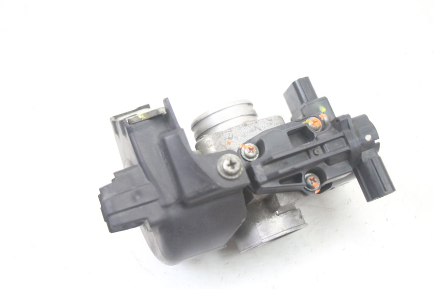 photo de INYECCION HONDA FORZA 125 (2021 - 2025) - Primer plano técnico