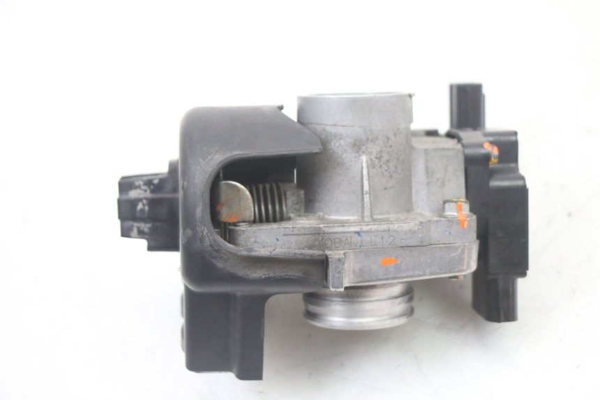 photo de INYECCION HONDA FORZA 125 (2021 - 2025) - Detalles de los puntos de fijación