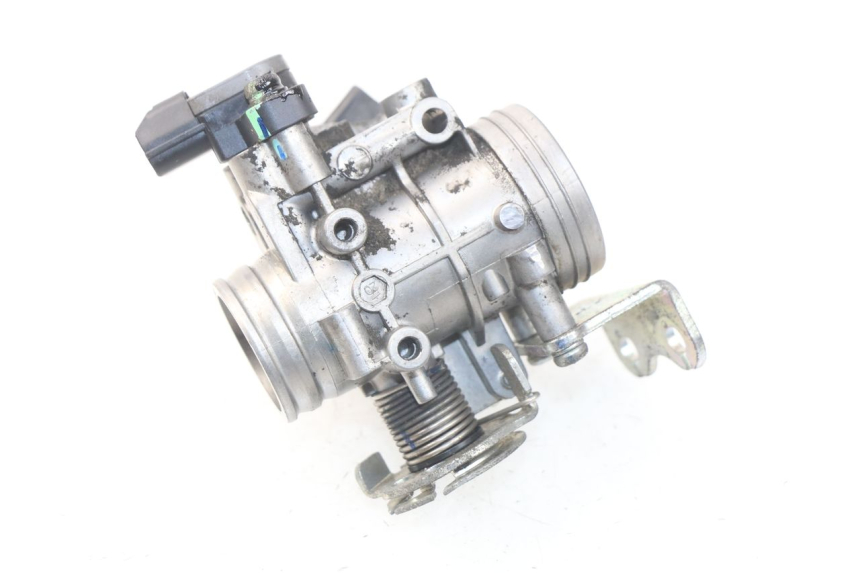 photo de INYECCION SYM JOYMAX 250 (2013 - 2017) - Detalles de los puntos de fijación