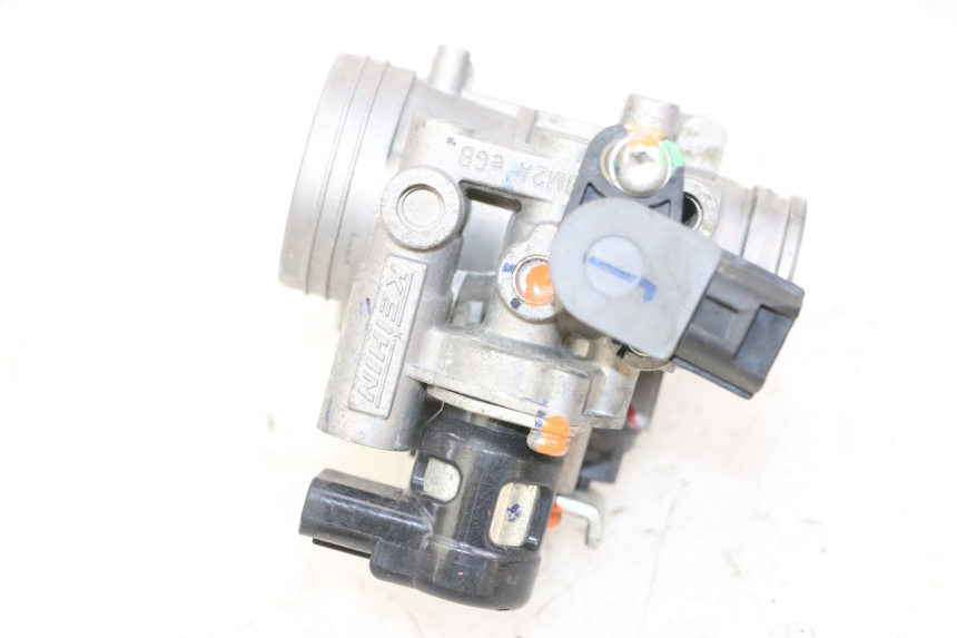 photo de INYECCION SYM JOYMAX 125 (2010 - 2017) - Detalles de los puntos de fijación