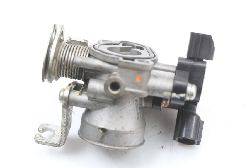 photo de INYECCIÓN PEUGEOT KISBEE 4T 50 (2018 - 2022) - Otra perspectiva