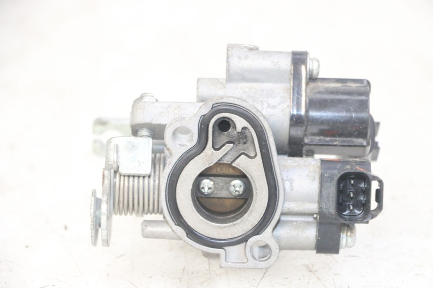 photo de INYECCIÓN PEUGEOT KISBEE 4T 50 (2018 - 2022) - Otra perspectiva