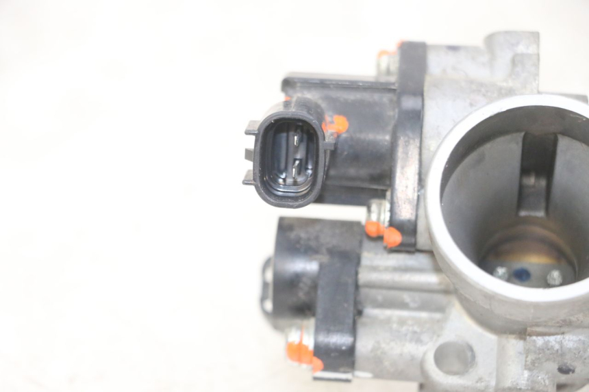 photo de INYECCIÓN PEUGEOT KISBEE 4T 50 (2018 - 2022) - Detalles de los puntos de fijación