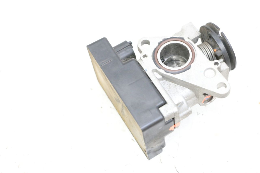 photo de INYECCIÓN PEUGEOT KISBEE 4T 50 (2018 - 2022) - Primer plano técnico