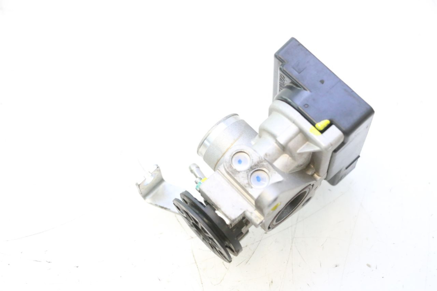 photo de INYECCION PEUGEOT KISBEE 4T 50 (2023 - 2026) - Detalles de los puntos de fijación
