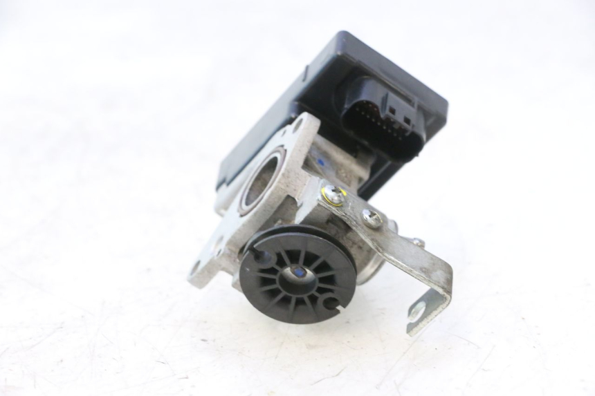 photo de INYECCIÓN PEUGEOT KISBEE 4T 50 (2018 - 2022) - Primer plano técnico