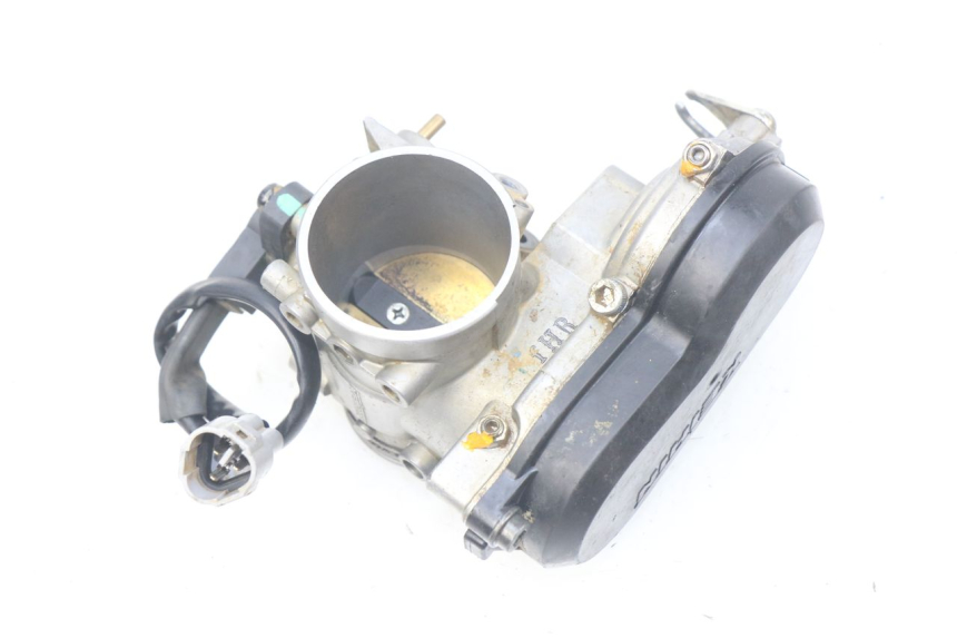 photo de INYECCIÓN KAWASAKI KX F KXF 450 (2012 - 2015) - Primer plano técnico