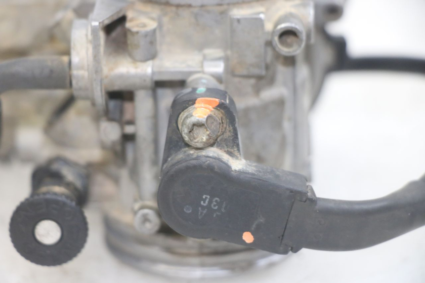 photo de INYECCIÓN KAWASAKI KXF KX-F 250 (2012 - 2014) - Primer plano técnico