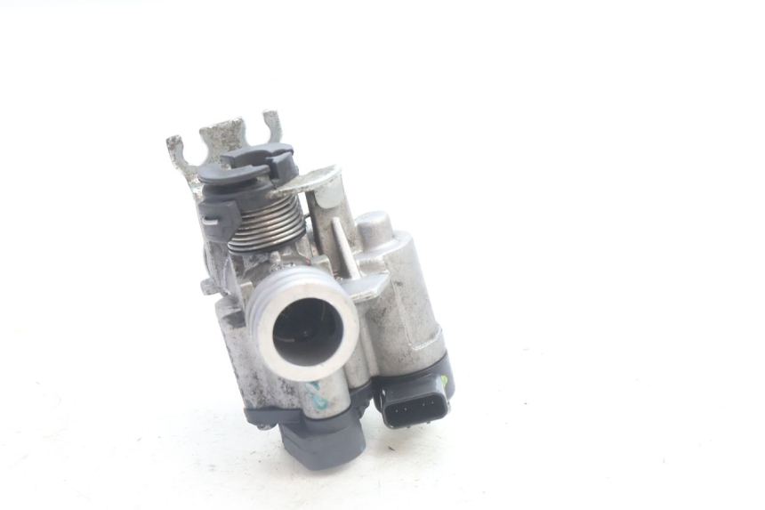 photo de INYECCION PIAGGIO LIBERTY IGET 4T 50 (2021 - 2025) - Primer plano técnico