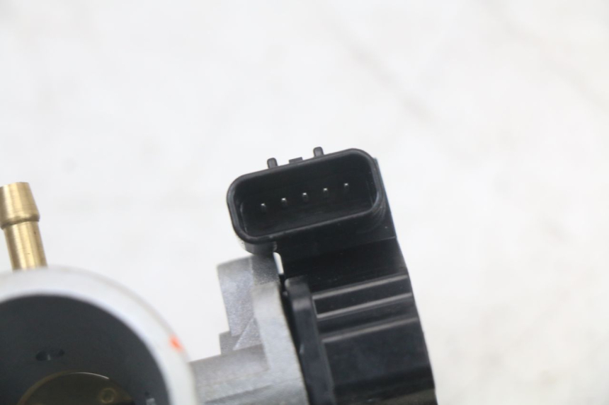 photo de INYECCION MASH LEGEND'R 4T 50 (2021 - 2025) - Zoom estado de uso