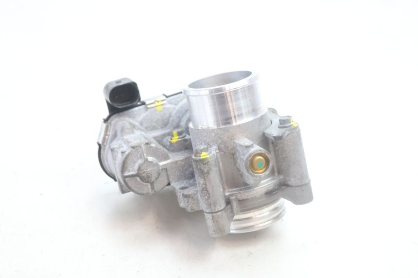 photo de INYECCION PIAGGIO MP3 HPE 530 (2022 - 2026) - Primer plano técnico