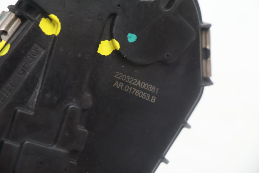 photo de INYECCION PIAGGIO MP3 HPE 530 (2022 - 2026) - Estado de la superficie y material
