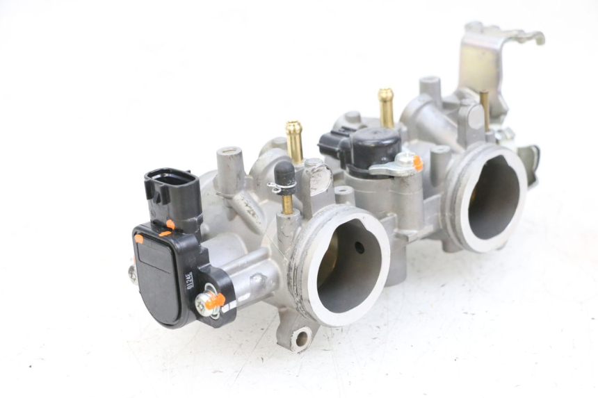 photo de INYECCION YAMAHA MT-07 MT07 ABS 700 (2018 - 2020) - Detalle de la pieza