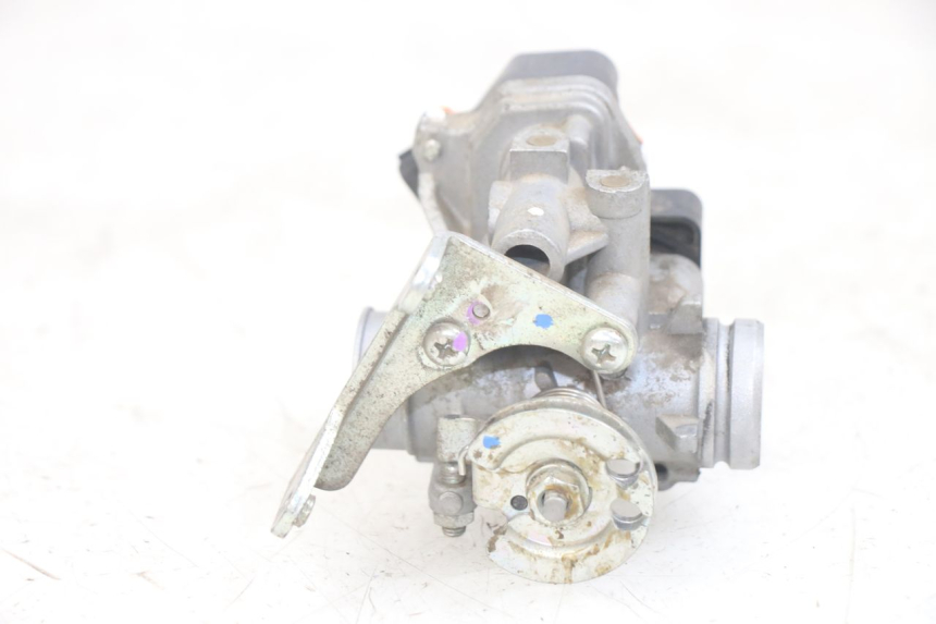 photo de INYECCIÓN YAMAHA NEOS NEO'S 4T 50 (2008 - 2016) - Estado de la superficie y material