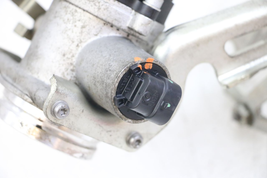 photo de INYECCION MOTO GUZZI NORGE 8V GT 1200 (2011 - 2016) - Otra vista del artículo