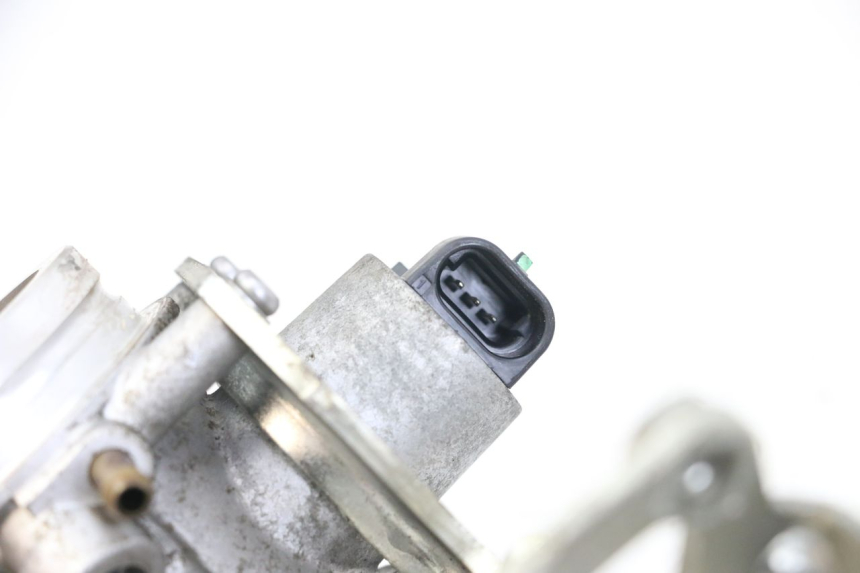 photo de INYECCION MOTO GUZZI NORGE 8V GT 1200 (2011 - 2016) - Otra perspectiva